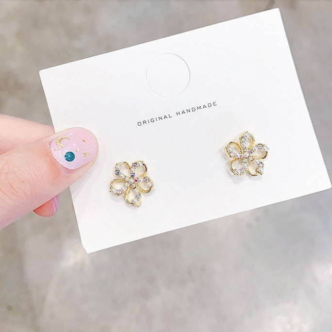 Wholesale S925 silver needle leaf rose small fresh flower earrings